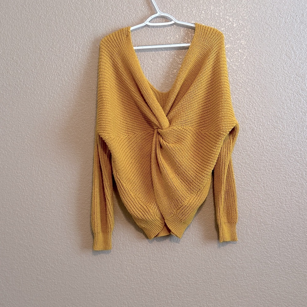 Love Tree | Sweater - Picture 3 of 5